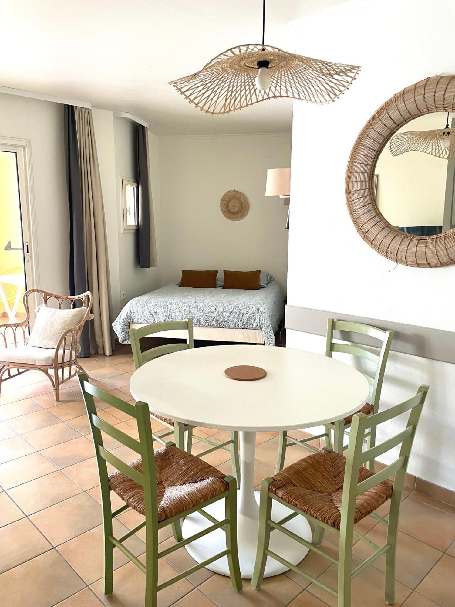 Appartement Golf De Pont Royal Малмор Екстериор снимка